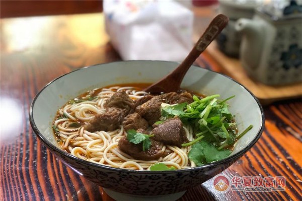 霸王牛肉面加盟